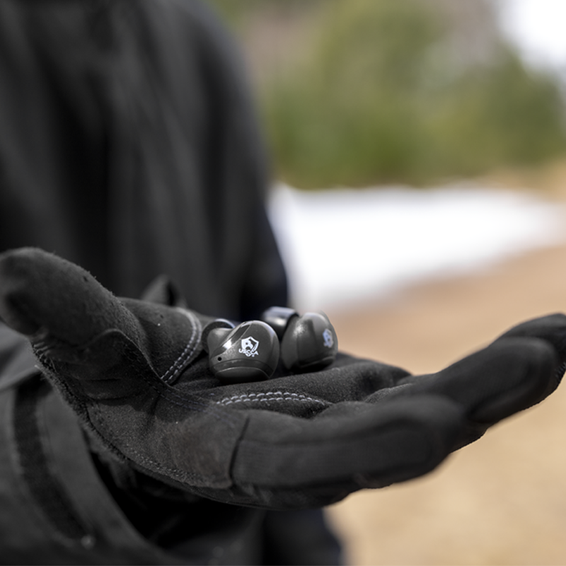 uscca akt1 earbuds